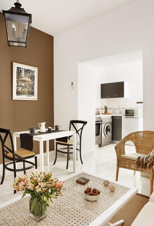 Apartamentos Mariscal إشبيلية المظهر الخارجي الصورة