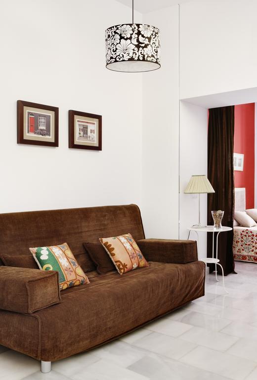 Apartamentos Mariscal إشبيلية الغرفة الصورة