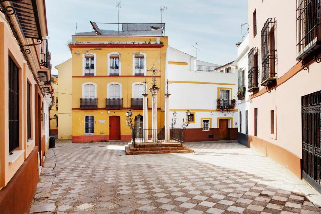 Apartamentos Mariscal إشبيلية المظهر الخارجي الصورة
